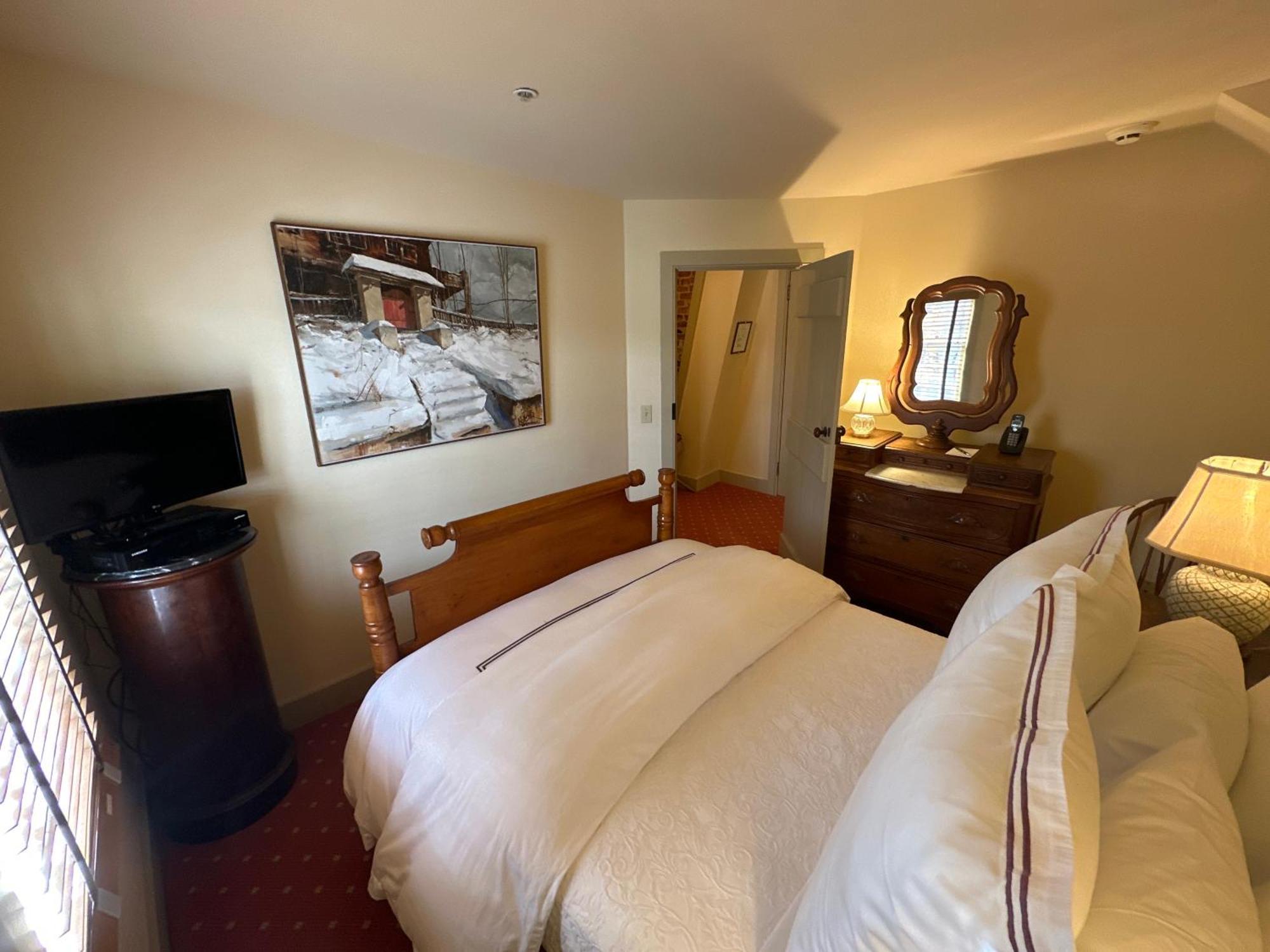 The 1708 House Bed & Breakfast Southampton Dış mekan fotoğraf
