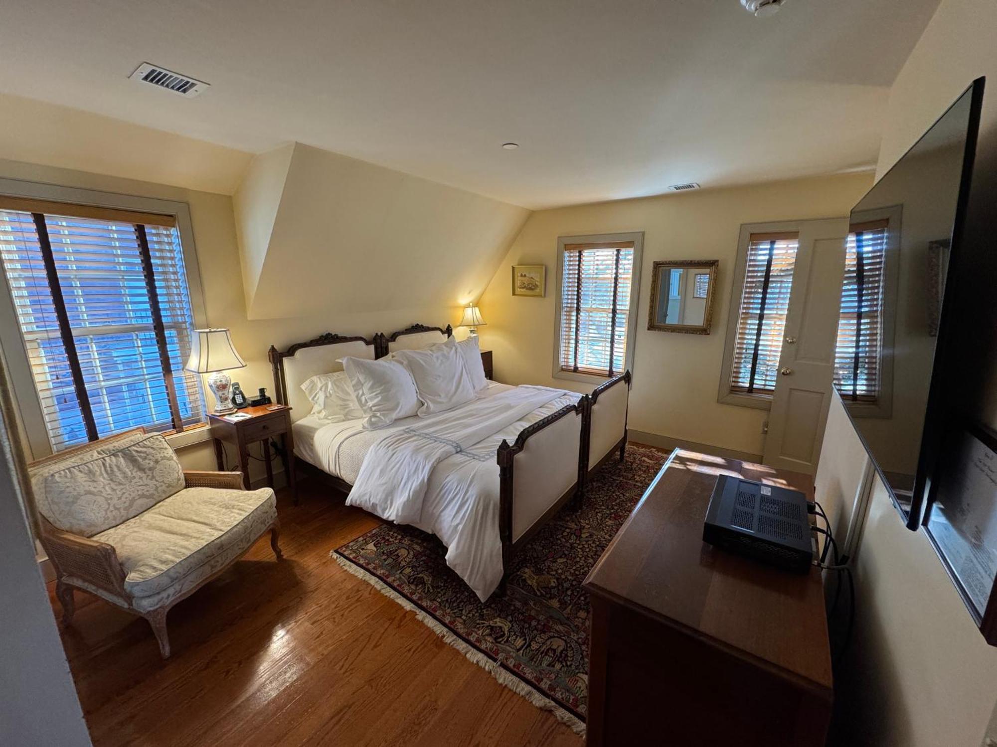 The 1708 House Bed & Breakfast Southampton Dış mekan fotoğraf