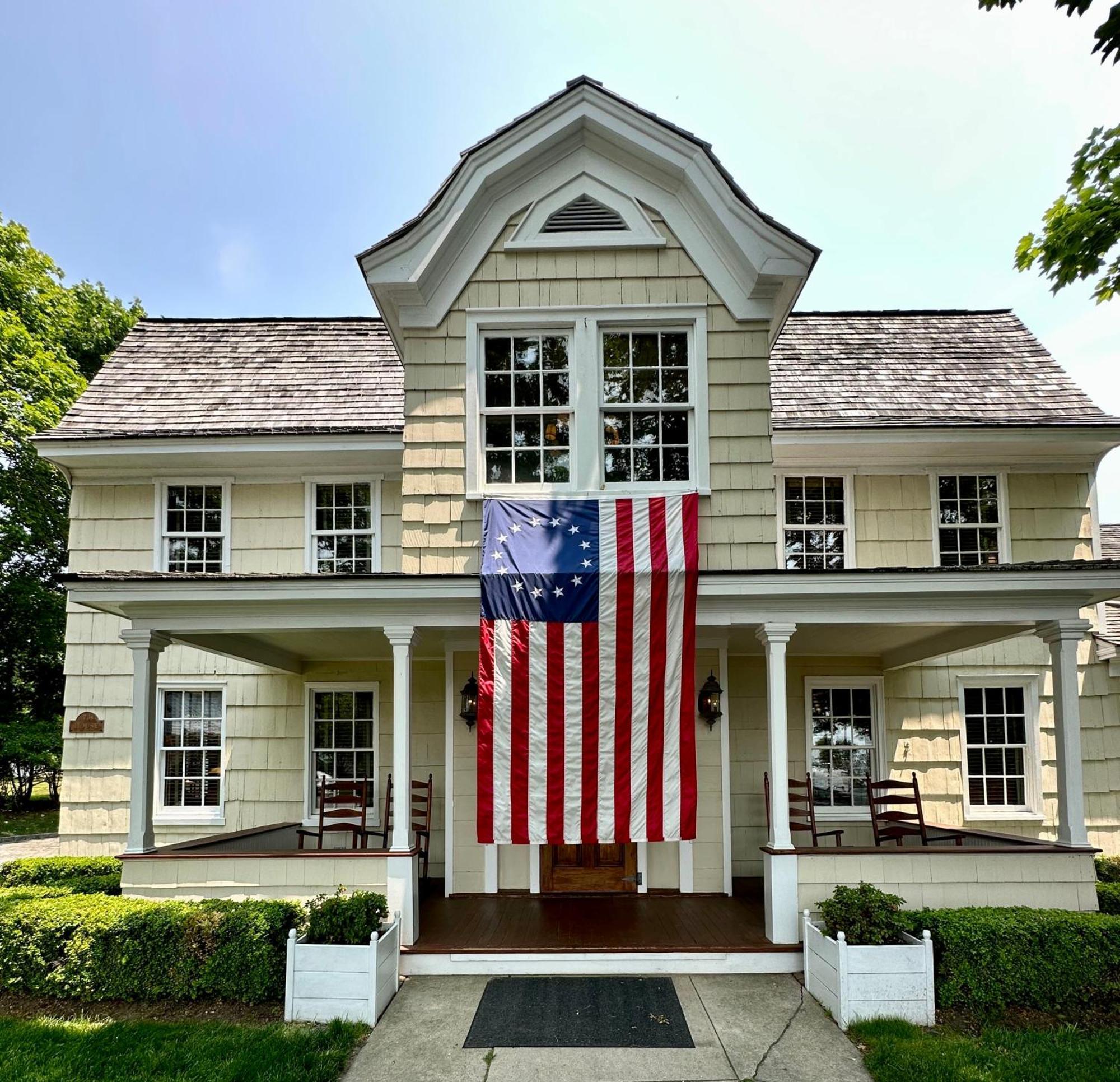 The 1708 House Bed & Breakfast Southampton Dış mekan fotoğraf